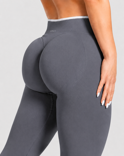 Her Leggings